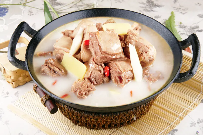 Nước cốt dừa dùng trong món mặn có hợp không? Thử rồi mới biết